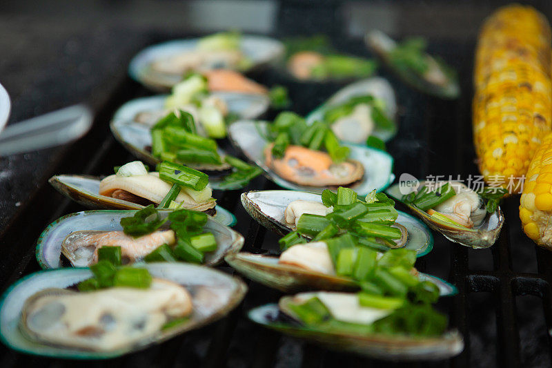 Mussel and corn on grill